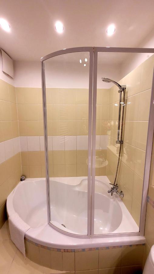 Apartament25B, Plaza, Internet, Netflix 格但斯克 外观 照片